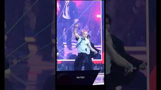 bounce back hyunjin fancam | 250215 fanmeeting day 2 #hyunjin