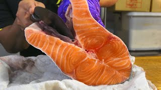 Sushi Perfection: Attractive Chef's Mesmerizing Salmon Fillet for the Ultimate Tasty Sushi! 🍣🔪✨