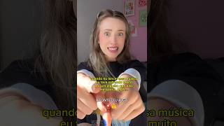 Eu tava triste mas eles mudaram tudo (Isa Buzzi)