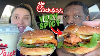 Trying the NEW Chick-Fil-A Grilled Spicy Deluxe Chicken Sandwich [Food Review]