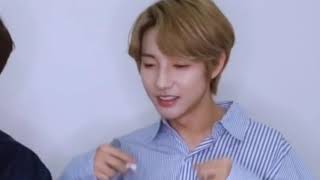 40 seconds of renjun being triggered by asmr