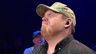 Luke Combs invited to be a Grand Ole Opry Member