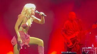 Amyl and The Sniffers ‘Snakes’ live in Melbourne, Sidney Myer Music Bowl 2025