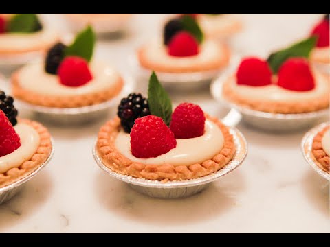 Mini Fruit Tarts - Vanilla Custard w/ Berries Mini Fruit Tarts - Vanilla Custard w/ Berries