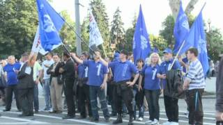 Thousands in Belgrade protest against Mladic arrest