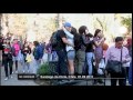 chilean students kiss in protest