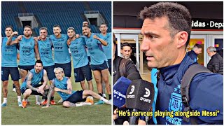 Lionel Scaloni's reaction when Alejandro Garnacho was nervous playing with Lionel Messi