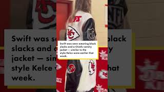 Taylor Swift all smiles as she cheers on Travis Kelce at New Year’s Eve Chiefs game #shorts
