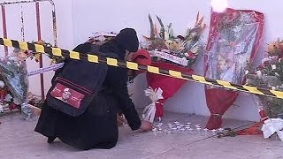 Tunisians take part in vigil to defy Bardo museum attackers