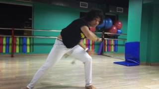 Movimentos de capoeira Zezim CDO  - floreios