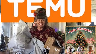 OMG! Huge Temu Christmas Collab Haul! Grinch, Gingerbread, Santa & Little Debbie (not sponsored)