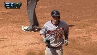 MIN@NYY: Dozier's grounder results in RBI double