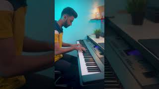 Maan Meri Jaan by King on Piano 🎹