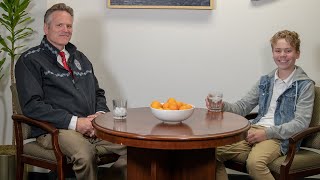 Governor Dunleavy Speaks with Anchorage Student