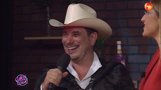 Pavel Moreno de Los Alegres del Barranco habla de como conocen a La famosa Gilbertona-Culichi Town