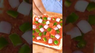 Bread pizza 🍕 at home / instant pizza recipe #viral #pizza #pizzarecipe #shor#ytshorts 🍕