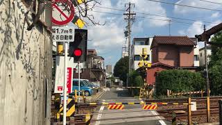 名鉄名古屋本線の踏切（桜ー呼続）愛知県