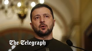 President Zelensky met with rapturous applause before parliamentary speech