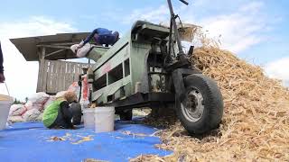 Kupas Jagung. What does this weird machine do?