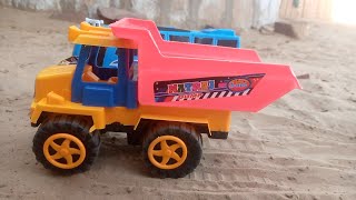 बच्चों के लिए छोटे ट्रक  खिलौना विडियो ।  बच्चों के लिए खिलौना सीखने के विडियो । खिलौना विडियो । (5)