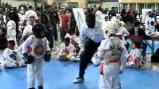 Taekwondo Kids Sparring at Leaside Martial Arts School in Toronto, Ontario