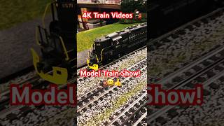 Norfolk Southern Locomotive Passes Pennsylvania Railroad Train 🚂😀 #train #railroad #freighttrain