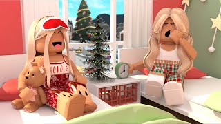 Family WINTER MORNING ROUTINE! *CHAOTIC...BUSY! IN THE NORTH POLE* W/VOICE! Roblox Bloxburg Roleplay