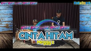 Cinta hitam karaoke live (Meggy z) nada cowok