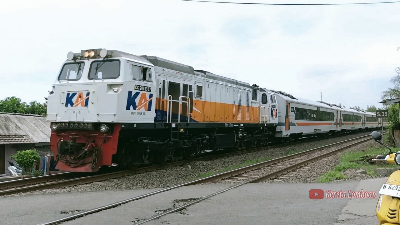 Hunting Kereta Api Cc206 Dan Cc201 Youtube