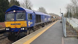 “Maritime One” 66767 GBRf 6E30 with 20 ballast depositing wagons 13:27 36E Lea Road 28/1/2025