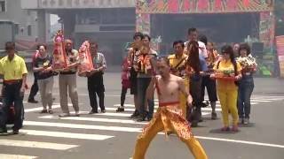 105年_丙申年 五股 甲子神農宮 開天炎帝_神農聖帝 果毅後堡-鎮西宮 謁祖領匾 片段