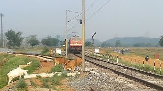 Howrah–Ahmadabad Super fast Express 12833 / 12834