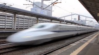 新幹線姫路駅 300km/h通過 【HD】High-speed passage of the Bullet Train(Shinkansen)