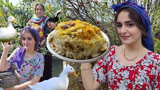 Rural Life in Iran|Duck buried in the bucket! Cooking in the village