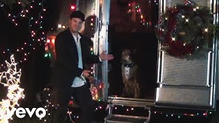 Gavin DeGraw - Rockin' Around the Christmas Tree (Official Christmas Version)