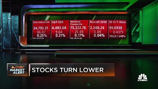 Stocks decline again amid economic uncertainty