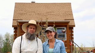 WELCOME to OFF GRID with DOUG and STACY~PIONEER LIFE in the 21st CENTURY