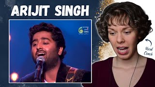 Vocal Coach Reacts to ARIJIT SINGH - Live at GIMA Awards 2017