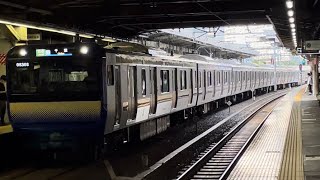 JR東日本最新型車両E235系1000番台F-16編成が品川駅に到着するシーン（0830S）2022.6.4