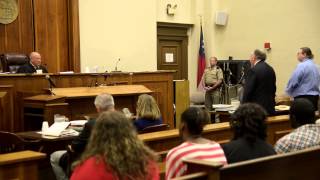 Murder defendant argues with judge in Macon, GA