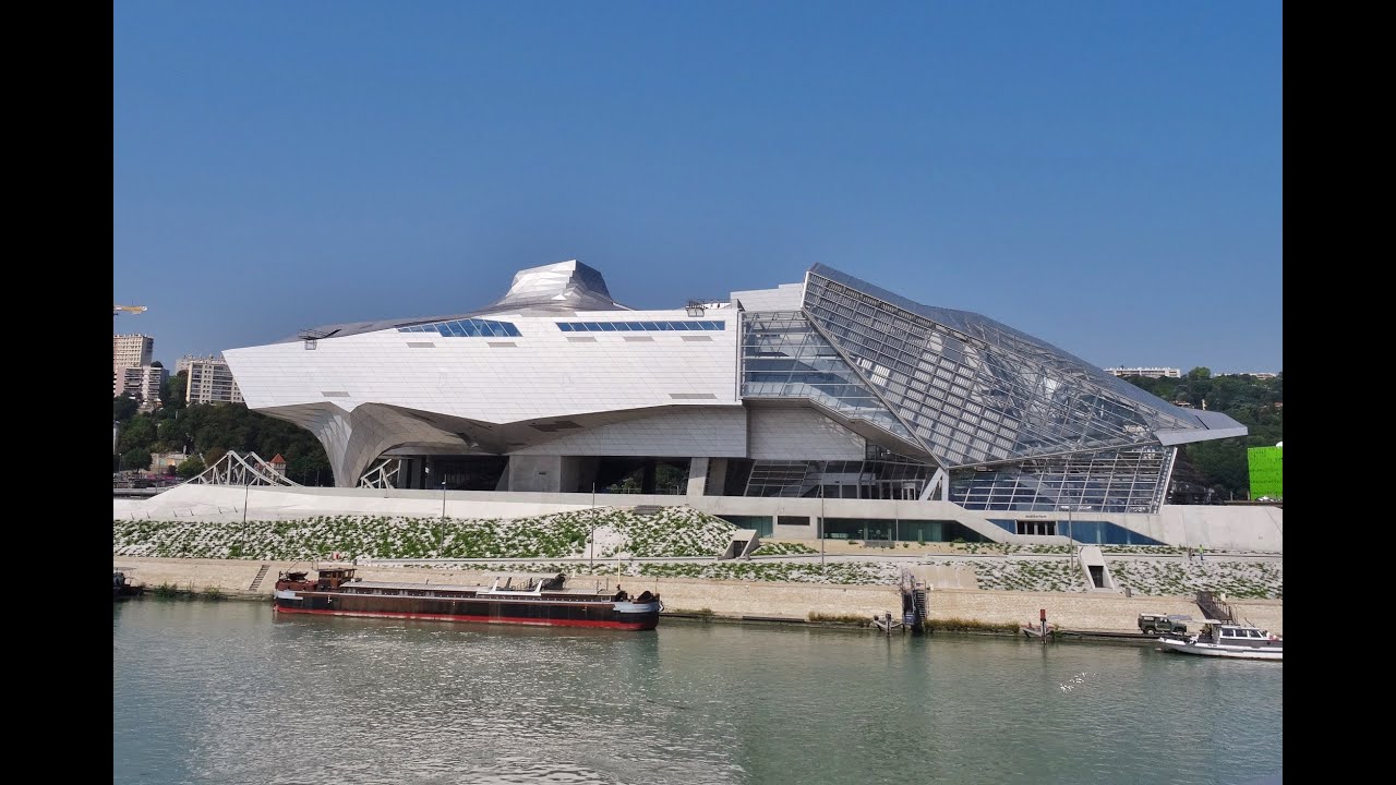 Le Musée Des Confluences De Lyon - YouTube