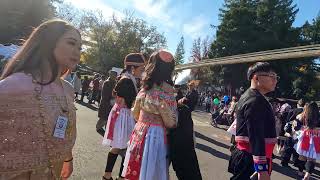 Sacramento hMong Festival Noj peb caug GX010322