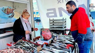 Рынок времен СССР / Купили на привозе рыбу / Барабулька и Ставрида жареные в казане на костре