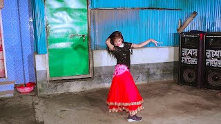 আয়না আয় একটু কাছে | Ayna Ay Ektu Kache Dance Cover | New Wedding Dance 2024 by Juthi | Sm Dance Bd