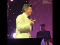 rick astley’s swinging christmas never gonna give you up ♥️ live