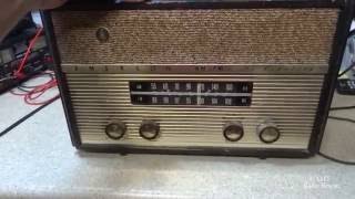 Repair of a 1958 Emerson AM FM  Model 895 Tube Radio