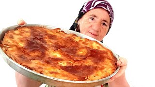 KIZLAR ANACIĞIMIN MEŞHUR BÖREĞİNİ YAPTIM 💕 BU BÖREK BİR EFSANE ✅EL AÇMASI PATLICANLI BÖREK