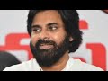 నా పుష్ప 2 సినిమా ఎవరు ఆపుతారో చూస్తా అంటూ allu arjun pawan kalyan..