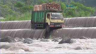 Bencana Banjir Melanda Beberapa Desa di Jawa Timur