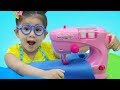 Suri Pretend Play w/ Toy Sewing Machine & Princess Dress Shop Kid Toys